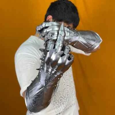 Nazgul-Inspired Etched Gauntlet Gloves Medieval Cosplay Armor Gothic Fantasy - Image 1 of 4