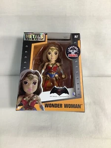 JADA 97667 DC COMICS BATMAN v SUPERMAN 4" WONDER WOMAN Metals Die Cast - Picture 1 of 7