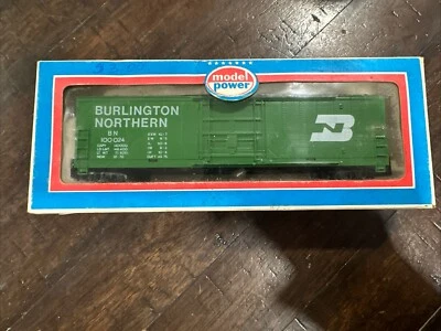 Model Power 9054 BN Box Car HO - Image 1 of 2