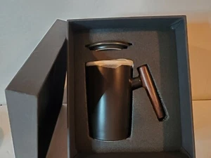 Ceramic Tea Cup with Infuser and Lid - Sandalwood Handle - Sharp - NOB - Picture 1 of 6