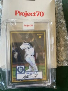 Topps Project70 Ken Griffey Jr Seattle Mariners Undefeated #69 Baseballkarte UK - Bild 1 von 2