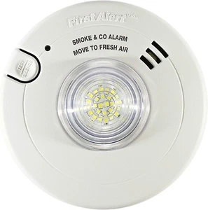 BRK - Smoke and Carbon Monoxide Alarm with Battery Backup - LED Smart Strobe - Picture 1 of 3
