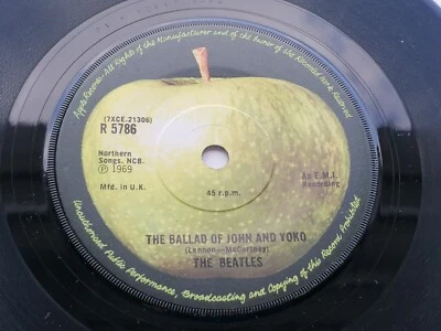 THE BEATLES   BALLAD OF JOHN & YOKO  45  1970s SOLID  CENTRE  APPLE  R 5786 - Image 1 of 4