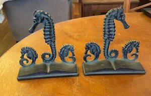 Sujetalibros vintage de metal caballito de mar excelente estado 5 1/2 x 6" - Imagen 1 de 4