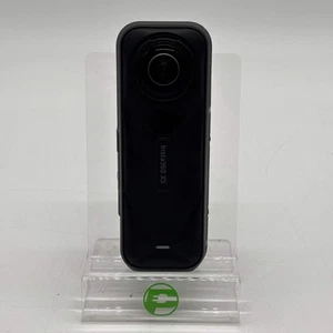 Insta360 X5 72MP 360 Action Camera - Foto 1 di 8