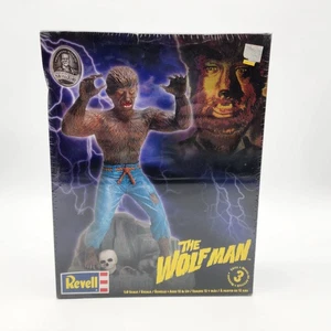 Revell Universal Studio Monster Wolfman 1:8 Model Kit NEW 2009 Wolf Man Werewolf - Picture 1 of 7