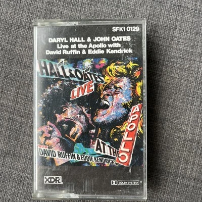 1985 MUSIC AUDIO CASSETTE TAPE - LIVE AT THE APOLLO - HALL & OATES SFK1 0129 - Image 1 of 4