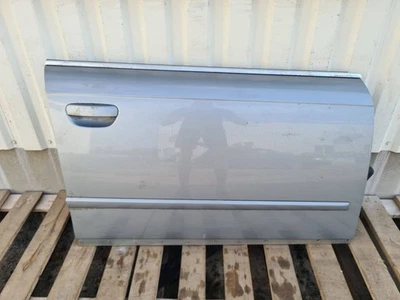 Puerta delantera derecha audi a4 s4 b7 8e 8h 2006 8e0853284b dra36887 Foto 1 de 4