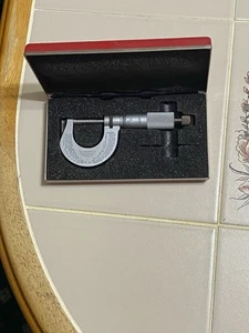 Vintage L.S. Starrett Co. No. 230 Micrometer With Original Box - Picture 1 of 23