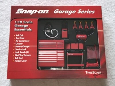 Snap-on Red interior ornament Diorama Miniature Tool Box  garage series - Image 1 of 2