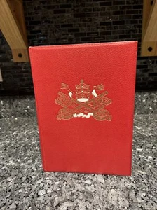 The Holy Bible Hawthorn Books 1966 Red Hardcover Pope John XXIII - Picture 1 of 17