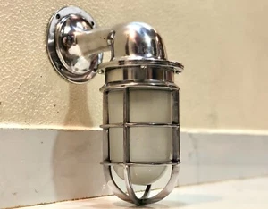 COASTAL DECOR ALUMINUM WALL SCONCE SWAN LIGHT FIXTURE - WHITE GLASS LOT OF 5 - Picture 1 of 9