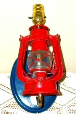 LINTERNA DE TREN LÁMPARA APLIQUE RUEDA ALADA ROJA AÑOS 60 #350 JAPÓN MEDIADOS DE SIGLO DECORACIÓN Foto 1 de 3