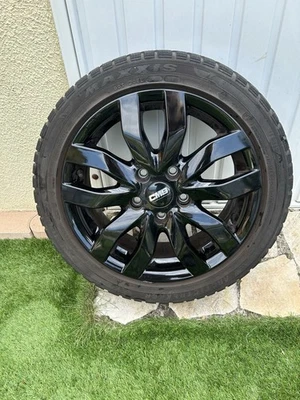 Schwarze Top Alufelgen Mit Winterreifen - Bild 1 von 3