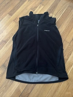 Patagonia Men's Better Sweater Fleece Vest Polartec Black Full Zip Size L - Image 1 of 4