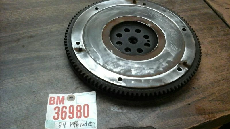 84 85 86 87 HONDA PRELUDE FLYWHEEL/FLEX PLATE M.T. FLYWHEEL CARBURETED ENGINE Foto 1 de 1