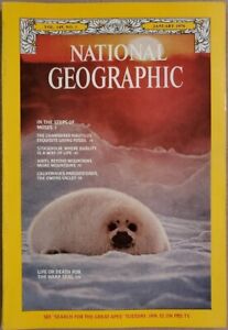 National Geographic Magazine: Lot of 12 1976