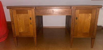 Sehr schöner alter massiver Holzschreibtisch aus 50-ziger Jahren - Bild 1 von 4