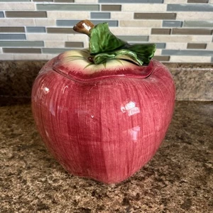 VINTAGE COOKIE JAR  APPLE Fruit USA Made Country Kitchen - Picture 1 of 12