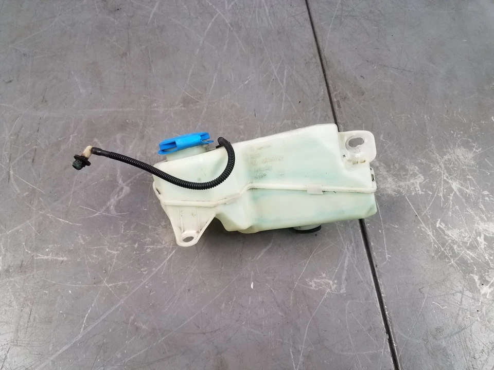 Audi S4 B7 Avant 2006 tanque de líquido lavado de parabrisas #2021 J3 Foto 1 de 4