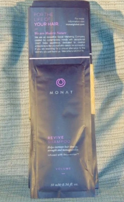 Шампунь 10-MONAT Revive образец размер 0,34 унции - Изображение 1 из 2