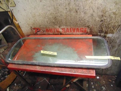 10 09 08 07 06 Ford LCF cabina delantera OEM cabina trasera ventana de vidrio Foto 1 de 2