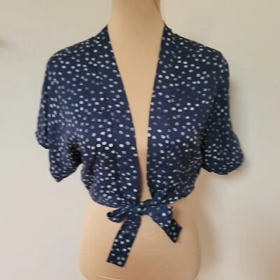NWT Roxy Navy Polka-dot Tie Front Blouse Size XS Foto 1 de 4