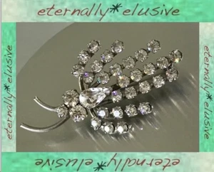Sparkling Diamante Paste Silver Tn Metal Floral Spray Pin Genuine VTG Jewellery - Picture 1 of 4