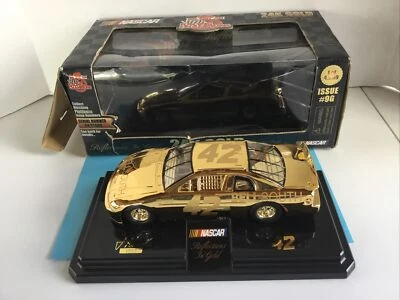 Coche Joe Nemechek Nascar Racing Champions 1:24 chapado en oro 25K fundido a presión #42 en caja Foto 1 de 4