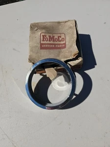 NOS OEM 1961 MERCURY CHROME TAILLIGHT BEZEL ORIGINAL FORD/FOMOCO C1MY-13489-C - Picture 1 of 4