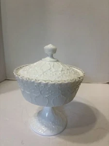 FENTON SPANISH LACE CANDY DISH W/LID 8 1/2" - Picture 1 of 5