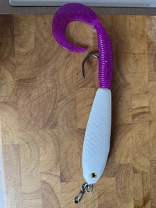 NORWAY BIG DADDY COD LURE 1000g HEAVY DUTY LURE, 14/0 Hook , BIGGEST ON EBAY - Picture 1 of 7