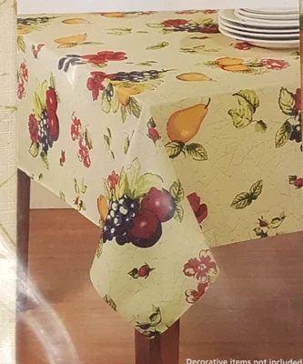 Mainstays Fabric Tablecloth 'Painted Fruit' 60x84, Excellent Condition - Image 1 of 4