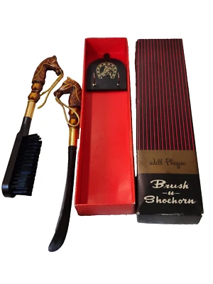 Cepillo ecuestre cabeza de caballo vintage y placa de pared zapatero caja original Japón Foto 1 de 4