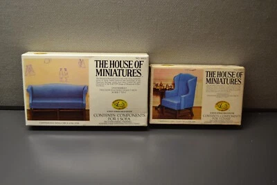 Лот из 2 1977 Дом миниатюр: Chippendale крыло стул и диван - Изображение 1 из 4