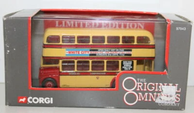 CORGI OOC 1/76 SCALE 97943 AEC REGENT - DOUGLAS CORP TRANSPORT - Photo 1/2