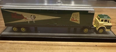 M2 Machines 1957 Mack Model N Truck Trailer Diecast Display Case Bulldog - Image 1 of 4