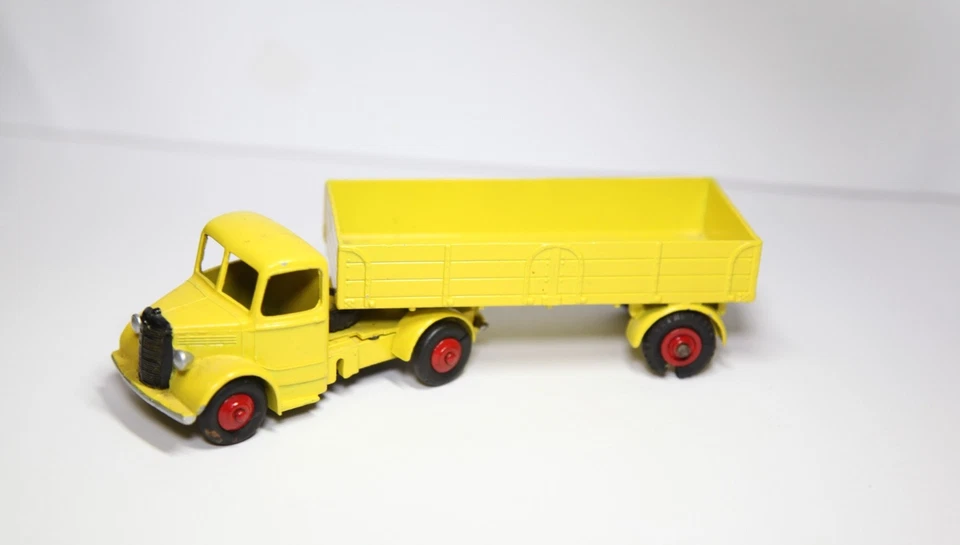Dinky 521 Bedford Articulated Lorry - Vintage Restored 1950s Model — 第 1/4 张图片