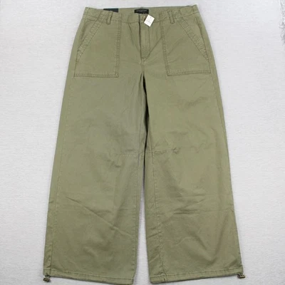 Banana Republic Authentic Chino Parachute Pants Womens Size 14 Green Stretch - Image 1 of 4