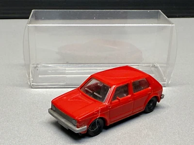 Volkswagen VW Golf 1 MK1 sedán clásico 4/5 puertas Youngtimer Fleischmann H0 1:87 Foto 1 de 4