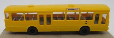 Autobús WIKING Ho 1/87 MB Mercedes O 305 Line Hauptbahnhof Dbp #700 Foto 1 de 4