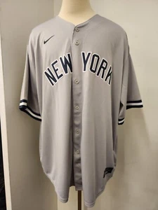 Nike MLB New York Yankees Road Grey Jersey - Picture 1 of 2