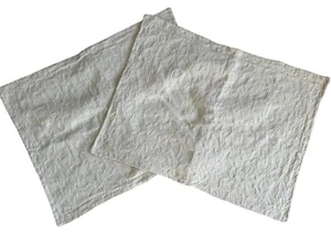 2 L.L.Bean Standard Textured Matelasse Ivory Pillow Case Shams EUC - Picture 1 of 12