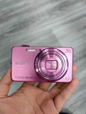 SONY Cyber Shot DSC-WX200 Digital Camera 10x Zoom 18.2MP Pink English Language - Image 1 of 4