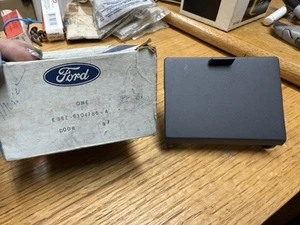 1983-1988 Ford Thunderbird T/C Cougar XR7 CONSOLE PANEL ASH TRAY COVER DOOR NOS - Picture 1 of 3