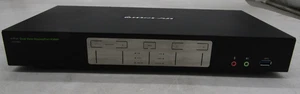 Iogear KVM Switch GCS1944 4x2 4K Dual View Display Port USB 3.0 Hub - Picture 1 of 4