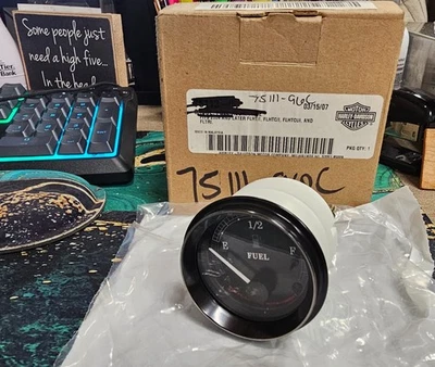 OEM Harley Davidson 2" Combustible Gas Calibre NOS Touring FLHT Electra Glide 75111-96C Foto 1 de 4