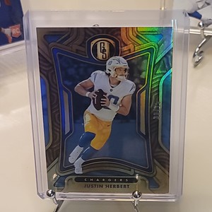 2022 Panini Gold Standard Justin Herbert #/75 Platinum Los Angeles Chargers