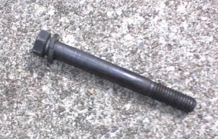 John Deere(C5-E71) 316 318 420 - (Onan P218G) - Flywheel Bolt - Image 1 of 1