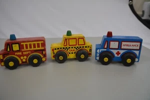 Vintage Montgomery Schoolhouse Classic Wooden Toy ambulance fire dept. Taxi - Picture 1 of 3
